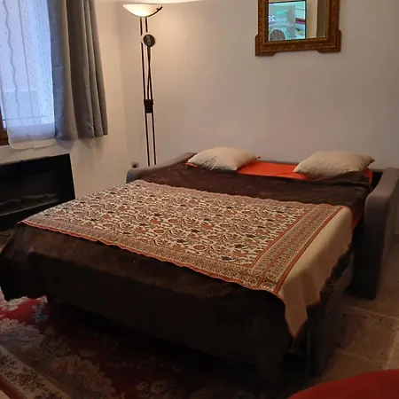 Maison De Village * Vias