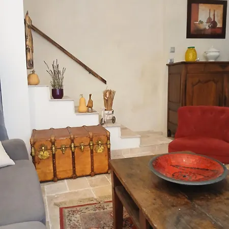 Maison De Village
